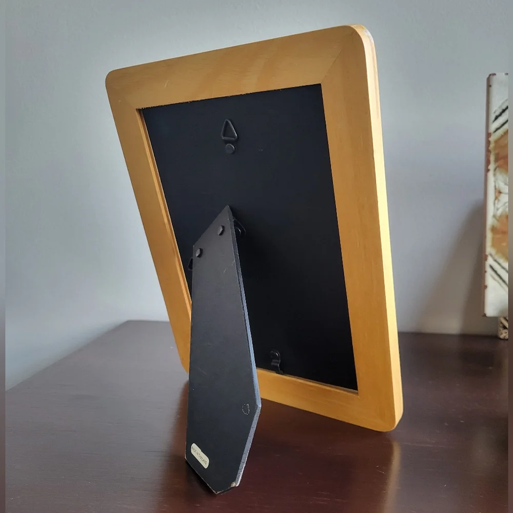 Vintage Mid Century Modern Blonde Wood Photo Frame, 4.5